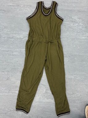 balera Olive Green Sleeveless Athletic Jumpsuit with Contrast Trim